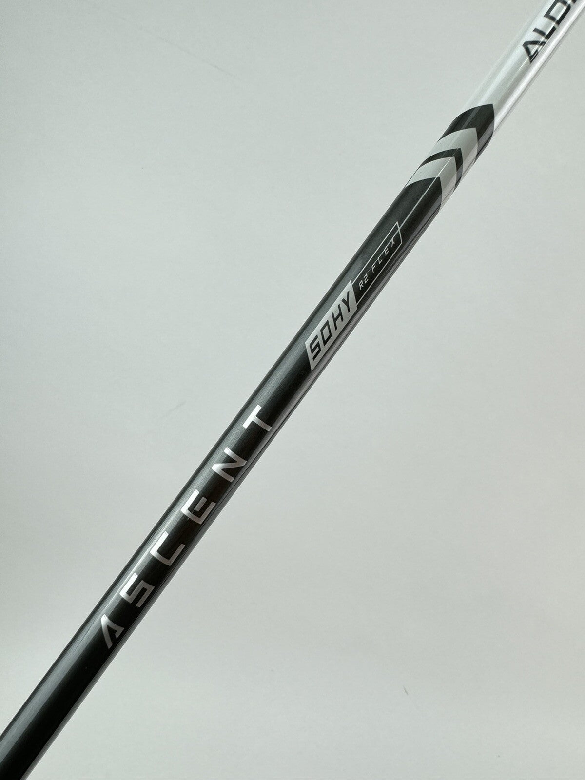 Titliest Hybrid Shaft Ladies R2 Aldila Ascent 40 Graphite 37” /191681