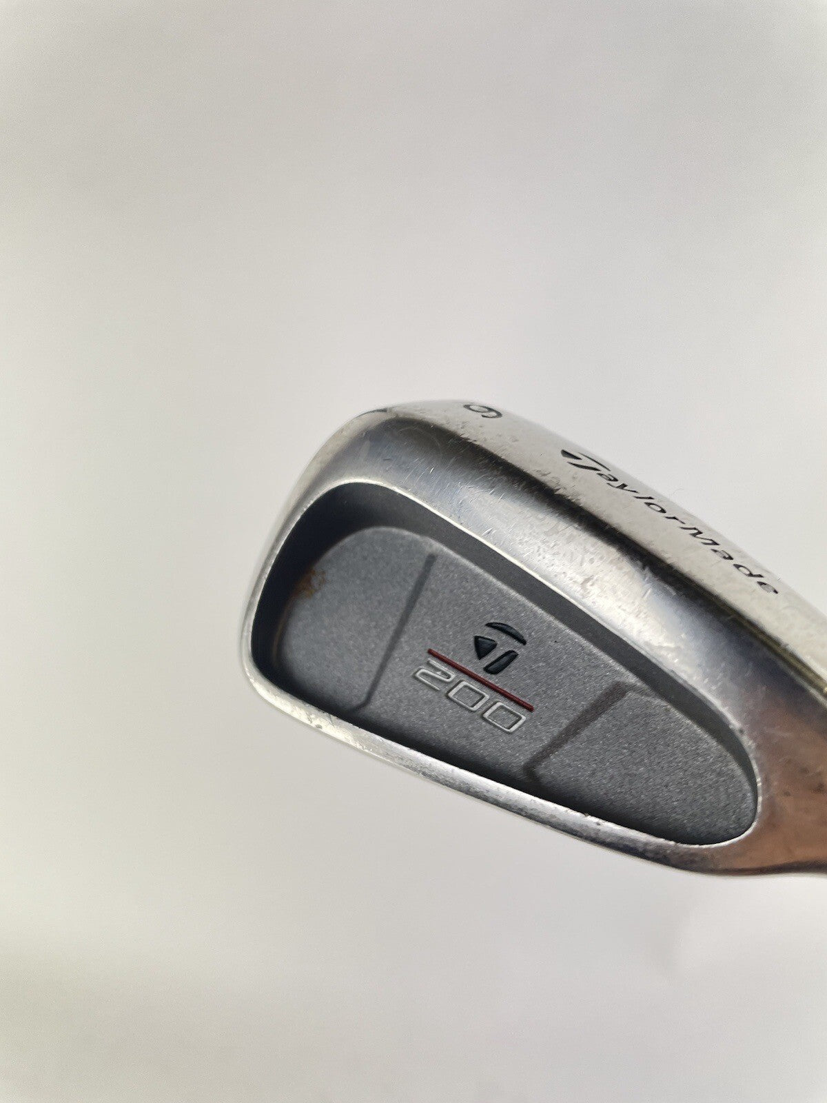 Taylormade 6 Iron 200 Series Stiff Steel /Right Handed /Good Grip /127422