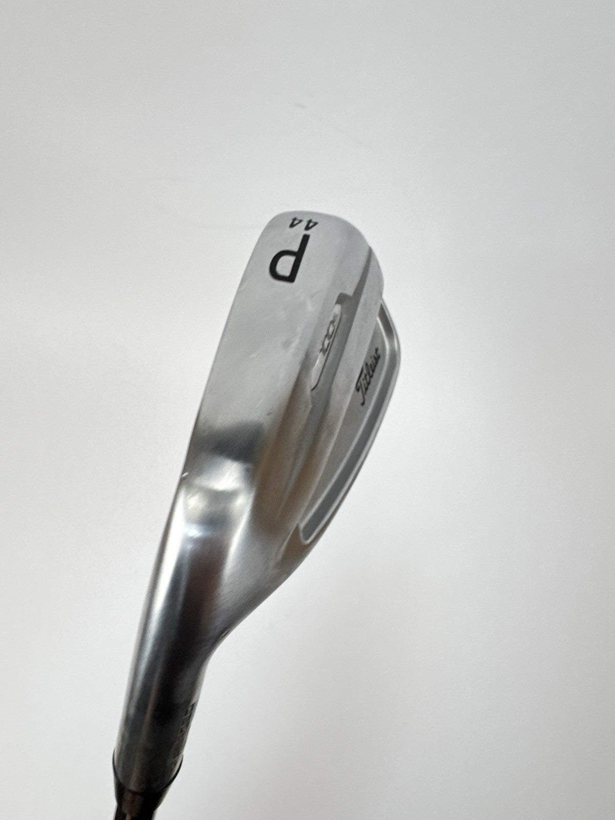 Titleist T100s Pitching Wedge Left Handed 44* Elevate 115 Stif Steel /344117