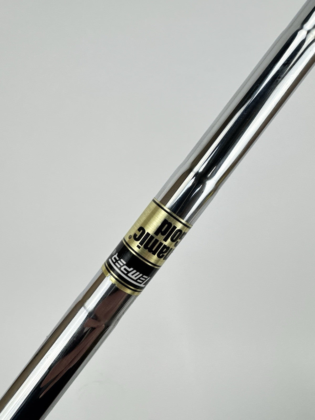 Dynamic Gold S300 Iron Shaft Stiff Flex Steel 35.25” /0.370 Parallel /331323
