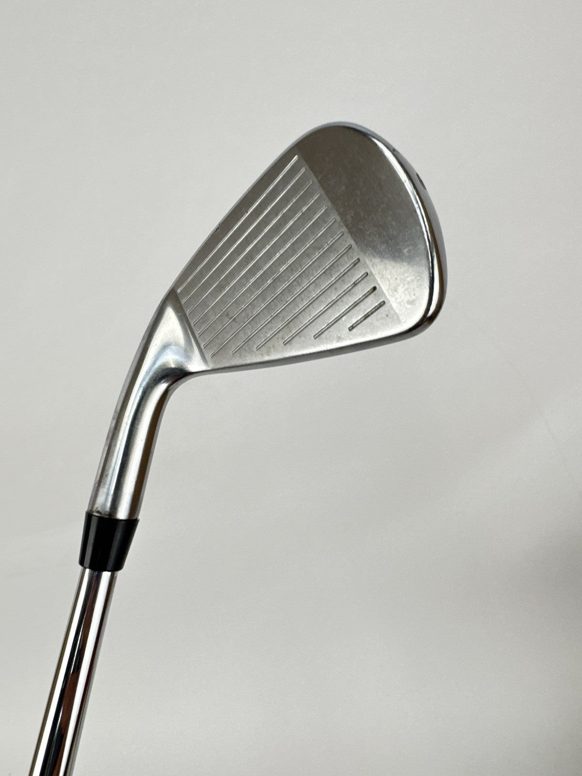 Titleist T-MB 4 Iron 716 23* DG120 S300 Stiff Steel /Right Handed /3508012