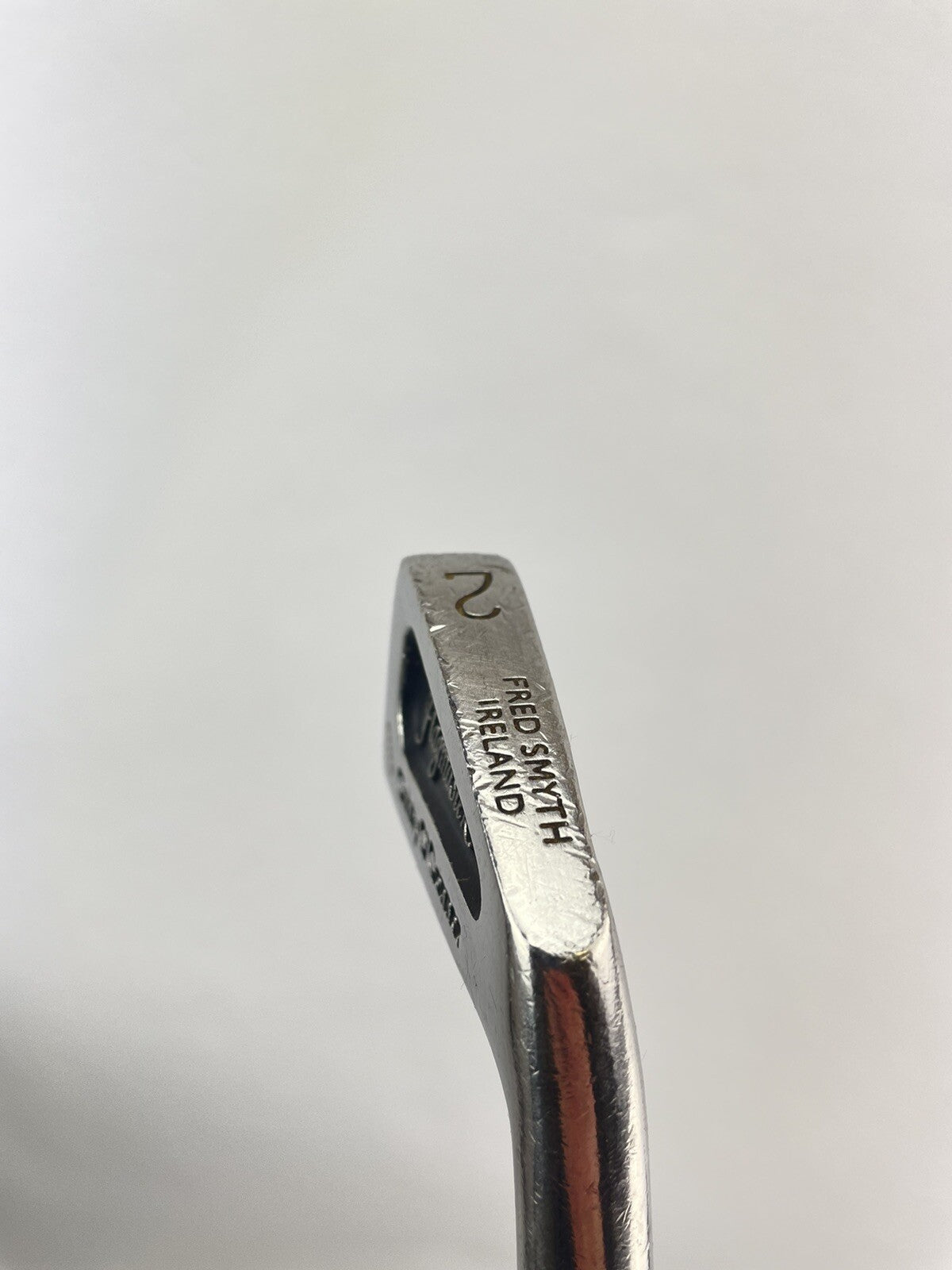 Fred Smyth 2 Iron Ireland Regular Flex Steel /Right Handed /New Grip /206086