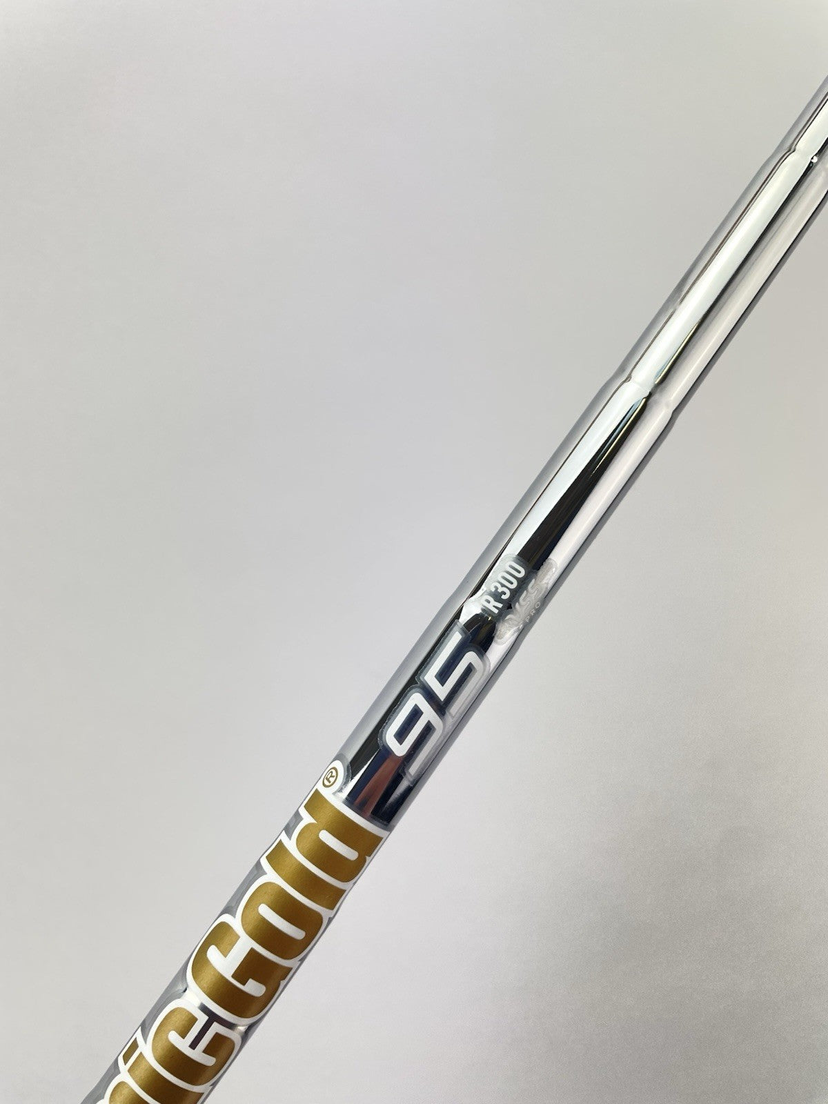 Dynamic Gold 95 Iron Shaft Vss Pro Regular Flex Steel 36.25” /0.355 Taper /297465