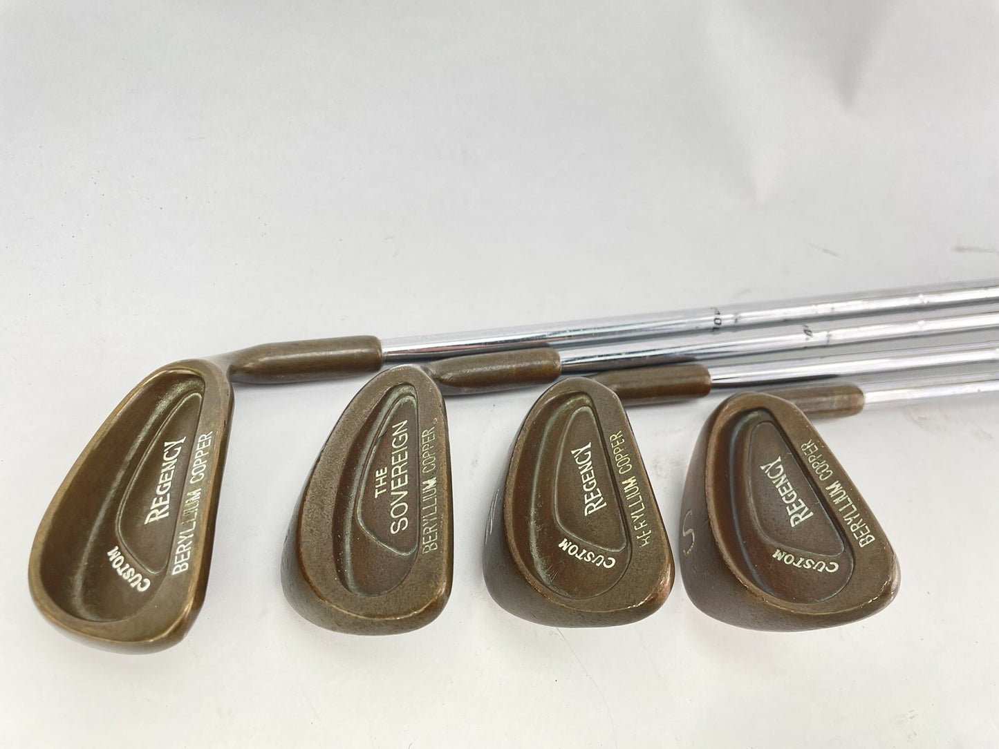 Beryllium Copper Irons Regency 7,9,PW + SW Regular Steel /Right /New Grips/160910