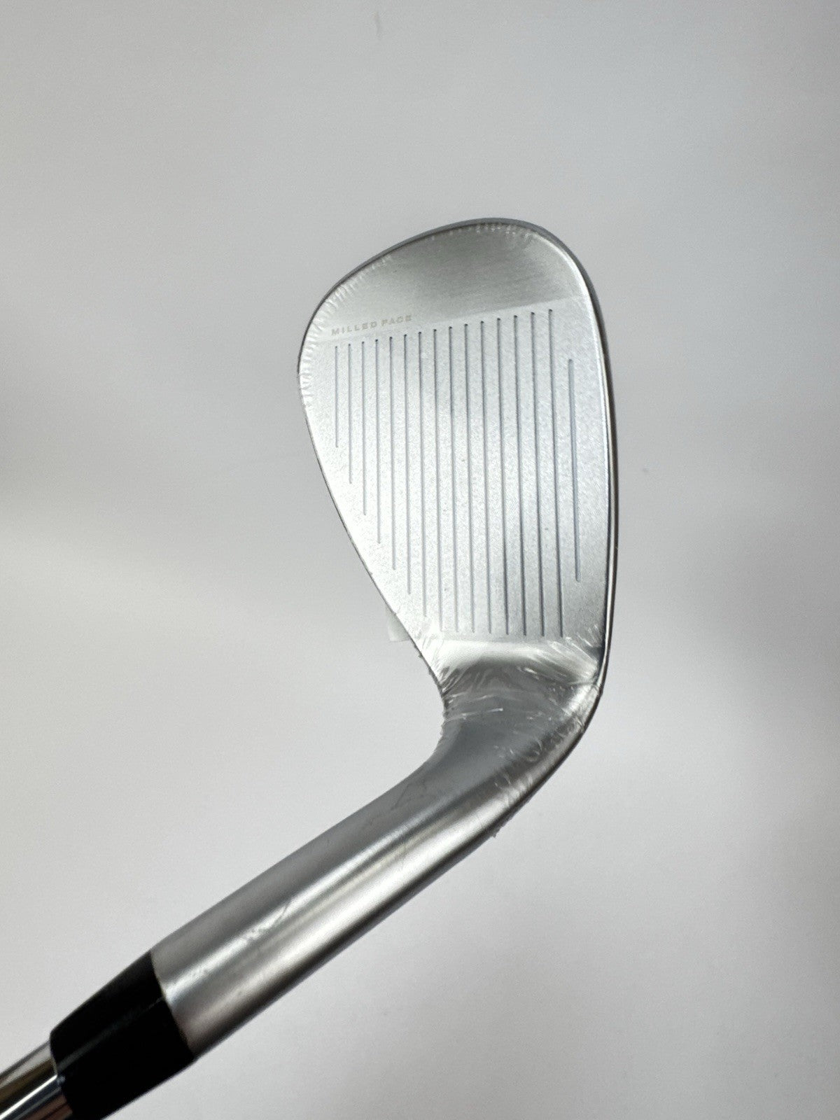 Cobra LTDX Sand Wedge Left Handed KBS Tour 90 Regular Steel /Brand New /3568411