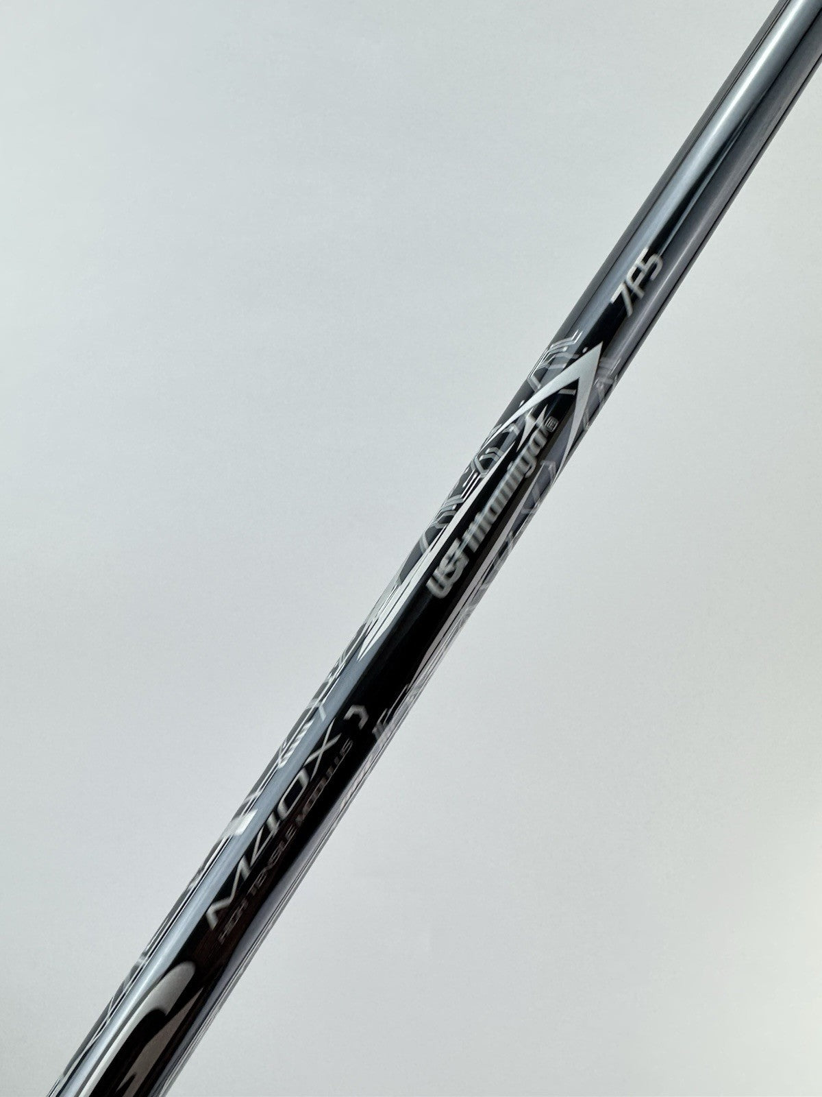 Cobra UST LINQ 3 Wood Shaft 7F5 Extra Stiff Flex Graphite 42” /277714