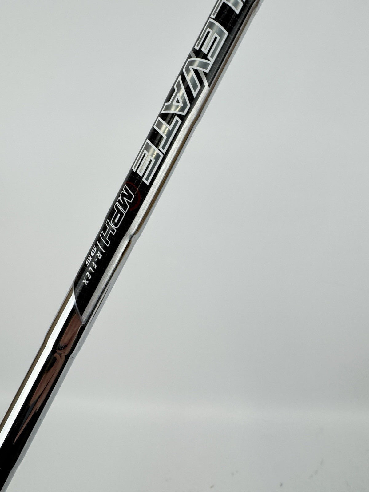Wilson Launchpad 6 Iron Left Handed Elevate MPH 95 Regular Steel /3127814