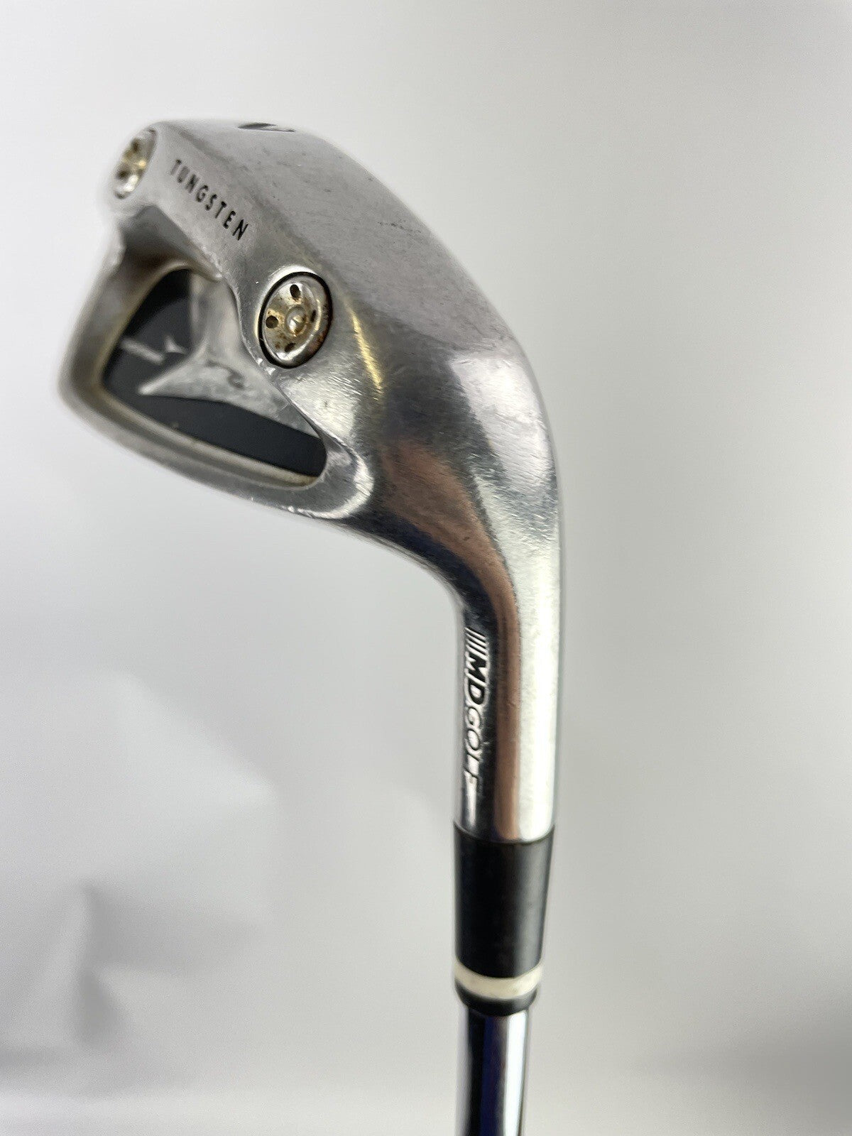 MD Golf 7 Iron Blackhawk Regular Flex Steel /Right Handed /Lamkin /53884