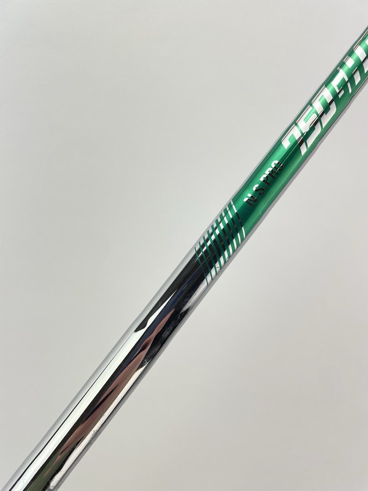 Nippon 750GH Neo Iron Shaft Regular Flex Steel 35.25 /0.355 Tapered /297191