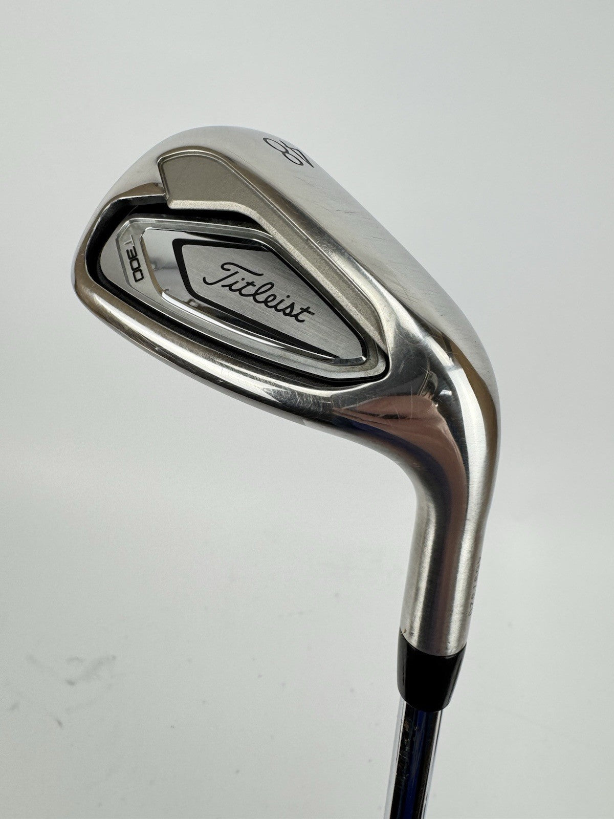 Titleist T300 Gap Wedge 48* Amt Red R300 Regular Steel +1/2” /Mid Grip /315940