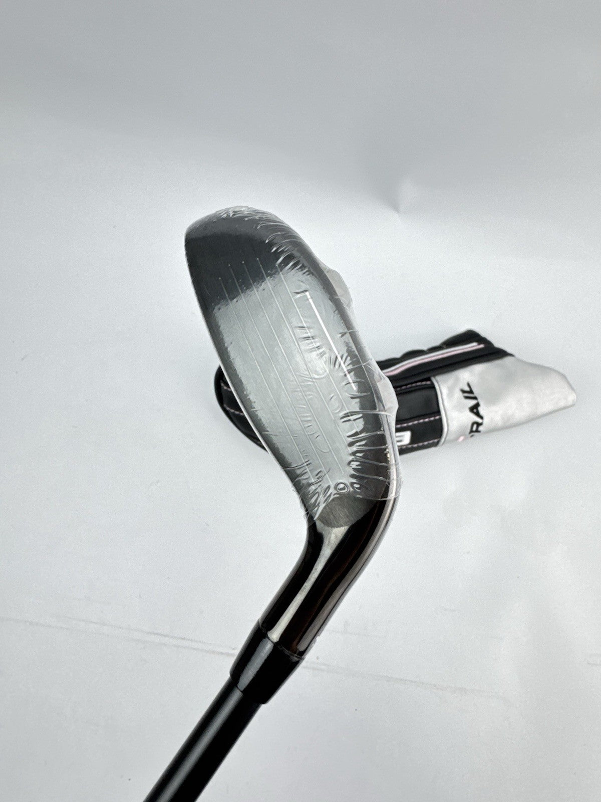 Cobra Ladies T Rail 5 Hybrid 23* KBS PGI Ladies Graphite /Left Handed /302085