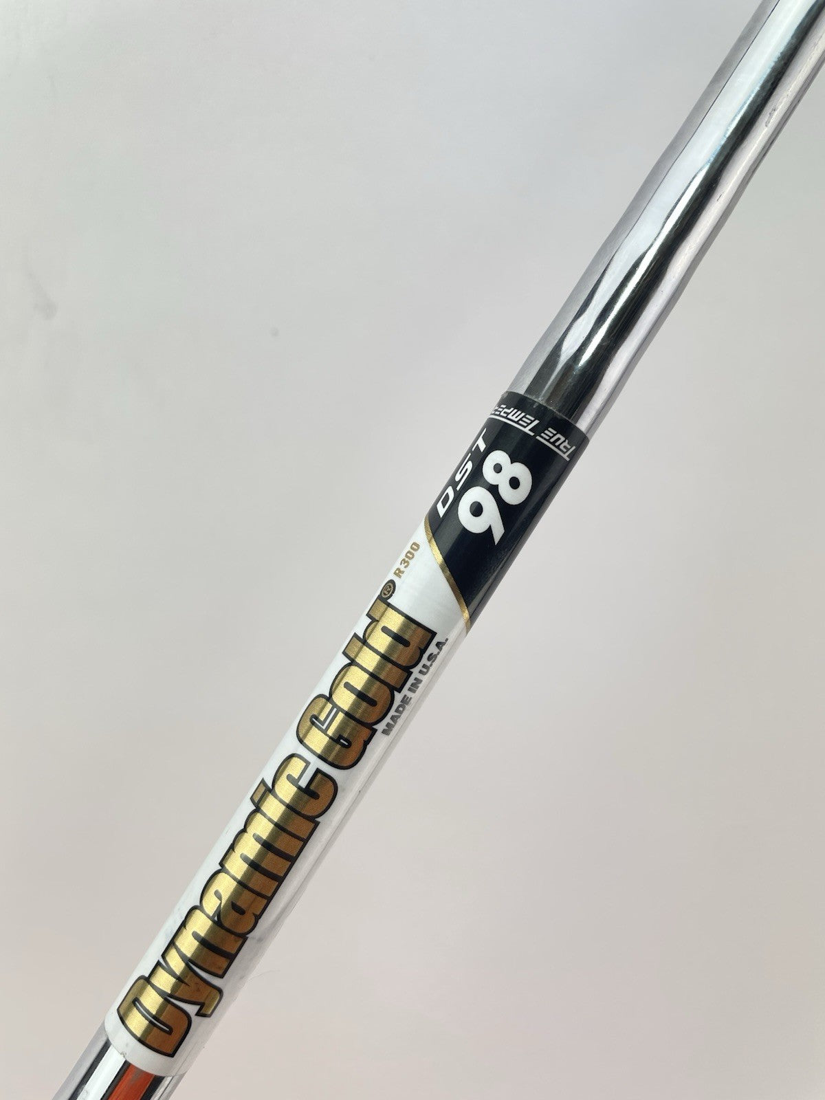 Dynamic Gold DST 98 Iron Shaft Regular Flex Steel 35.5 /0.355 Tapered /259695