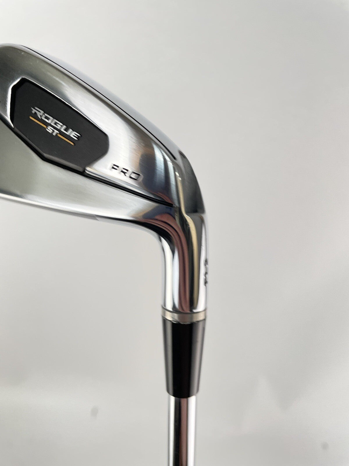Callaway Rogue ST Pro 7 Iron XP105 R300 Regular Steel /Right Handed /Demo /150752