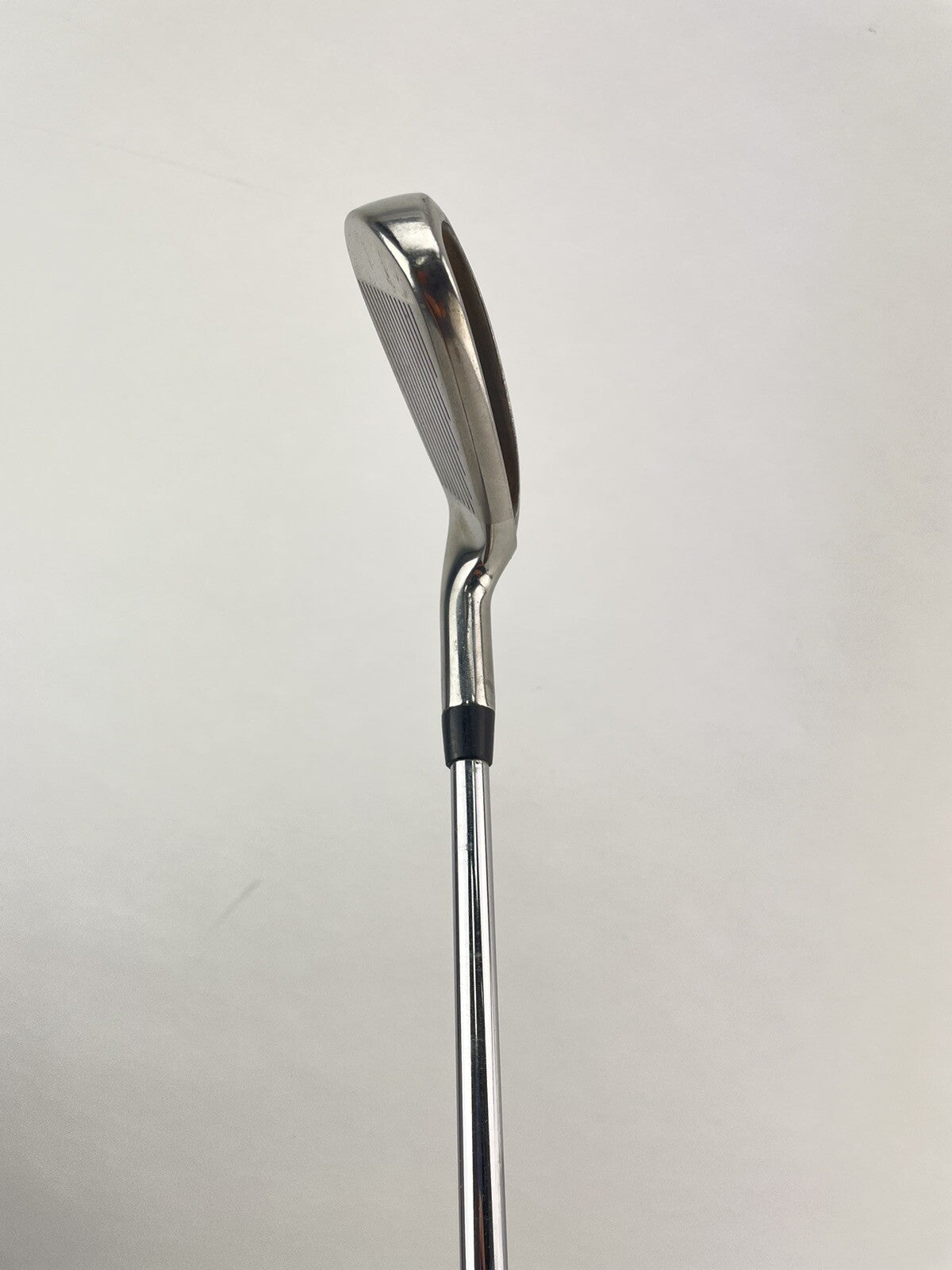 Wilson Deep Red 6 Iron Regular Flex Steel /Right Handed /New Mid Grip /1925913