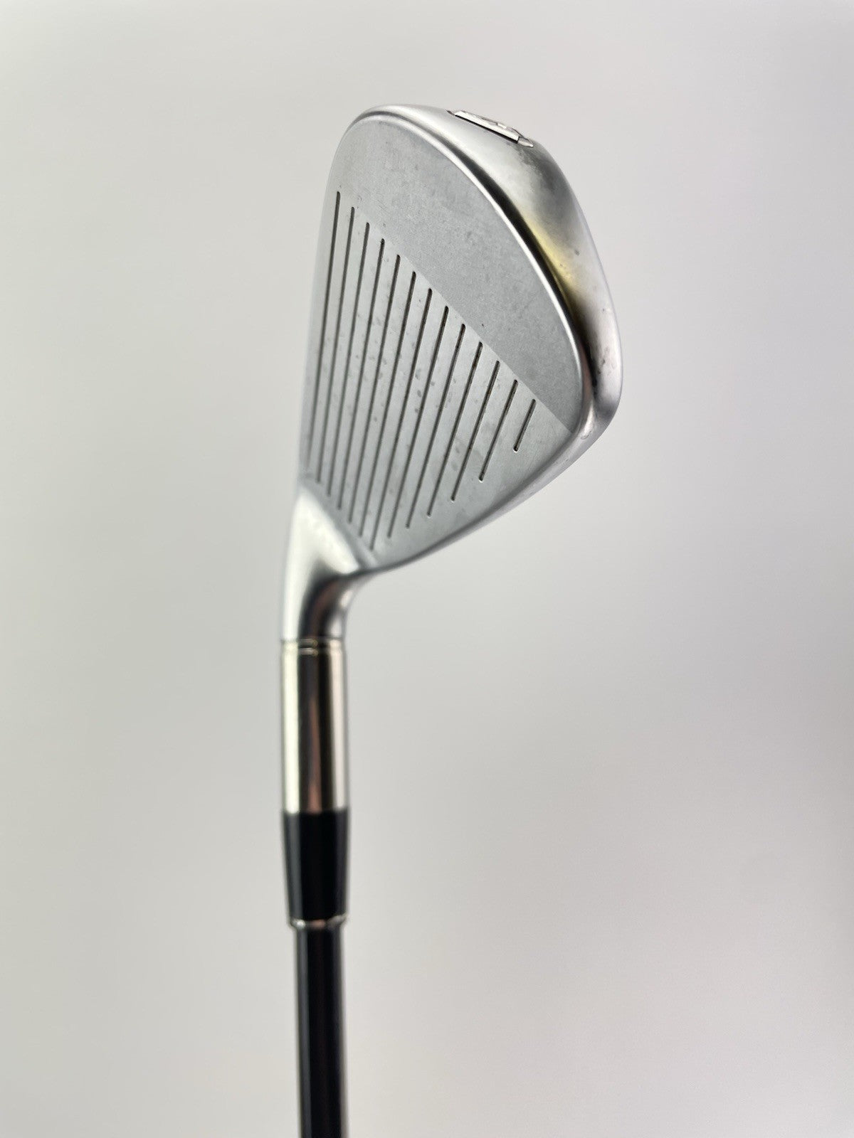 Cleveland Launcher XL 7 Iron 29* Regular Flex Graphite /Right /Demo /2995410