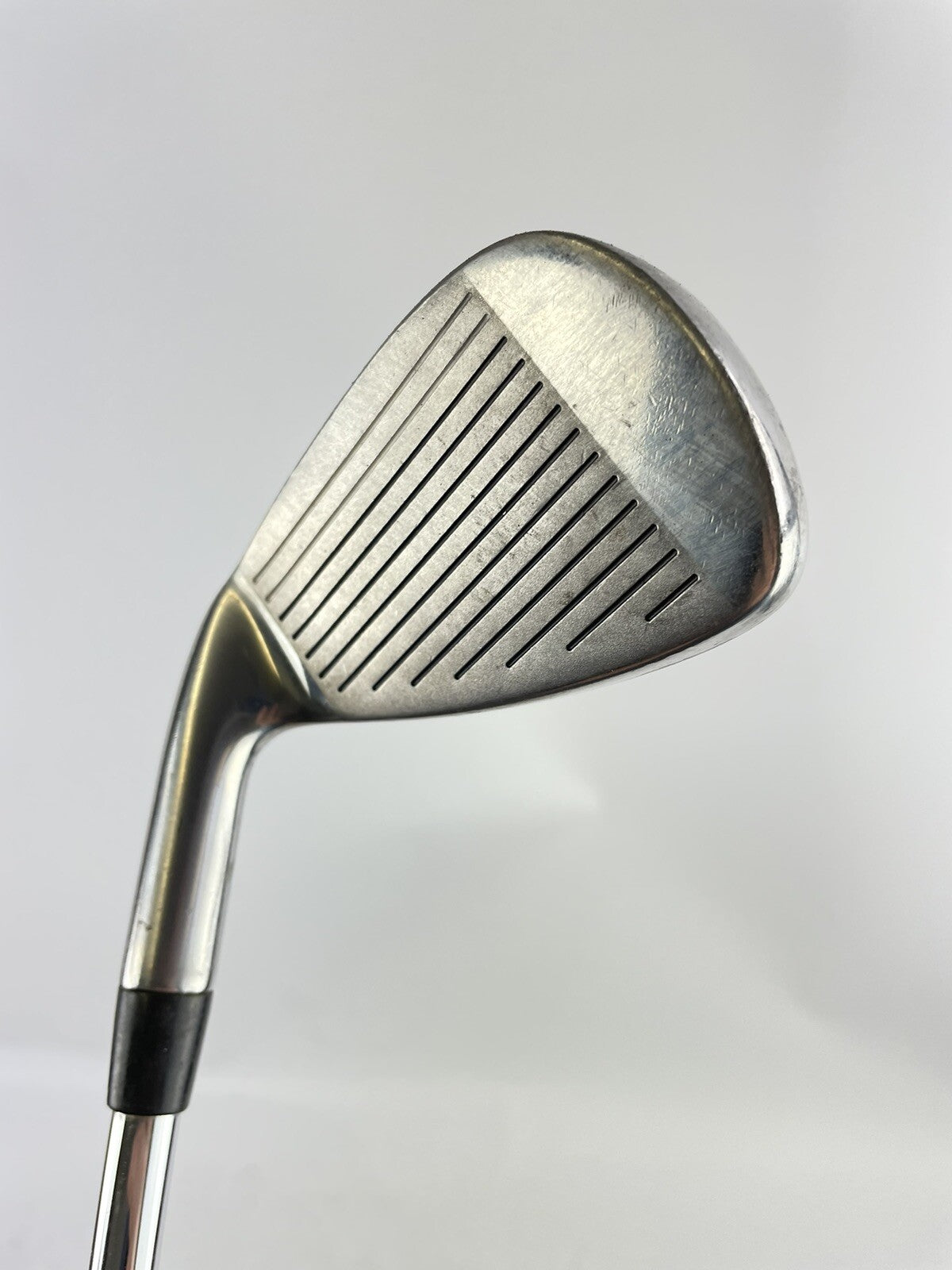 Wilson Golf 6 Iron Deep Red Regular Steel /Right /New Grip /717012