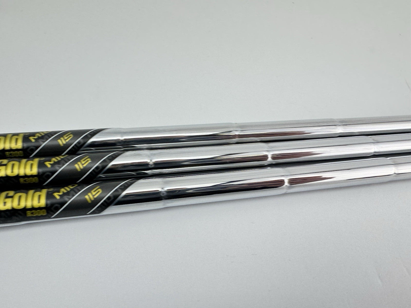 Dynamic Gold Wedge Shaft Set (3) Mid 115 R300 Regular Steel /0.355 Tapered/306365