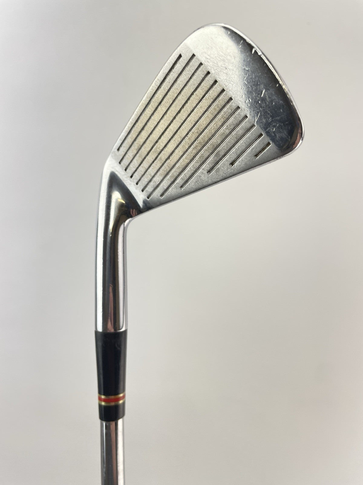 Wilson Staff 5 Iron Fluid Feel R500 Regular Flex Steel /Right /New Grip /2599311