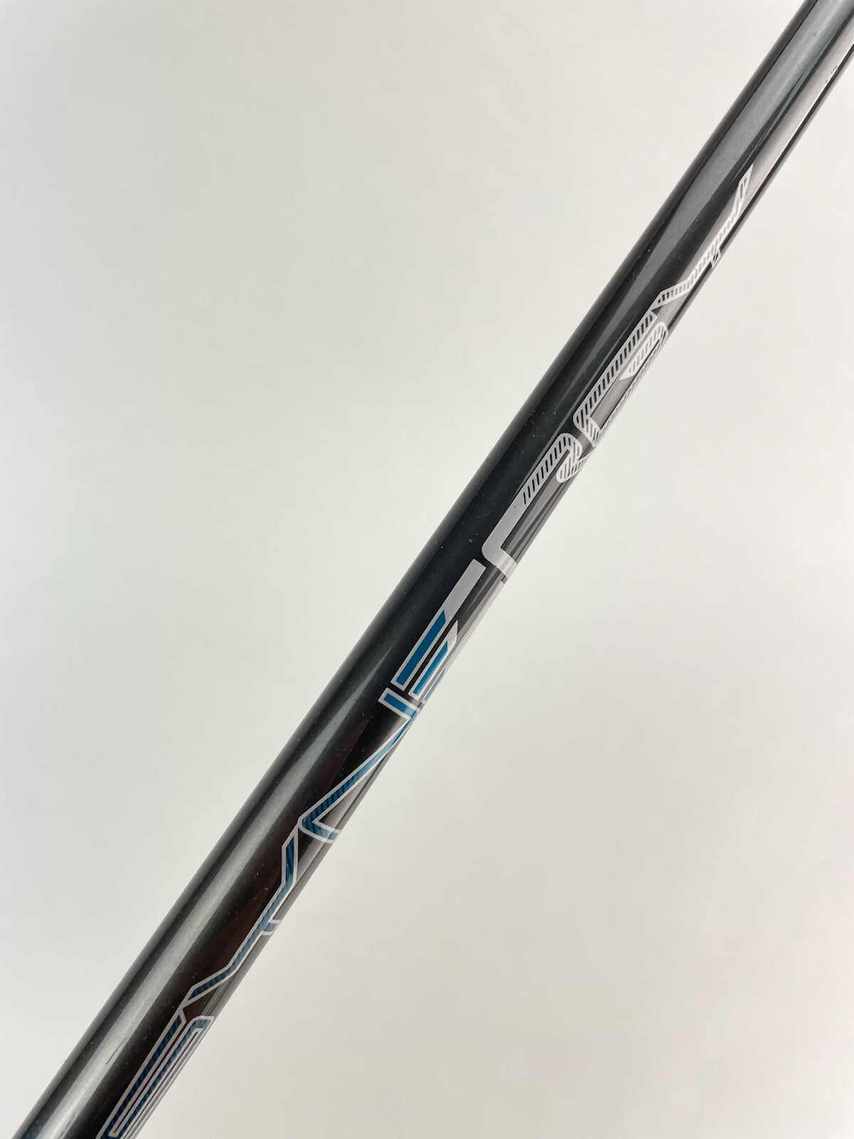 Aldila Synergy Iron Shaft Stiff Flex Graphite 35.25" /0.370 Parallel /175105
