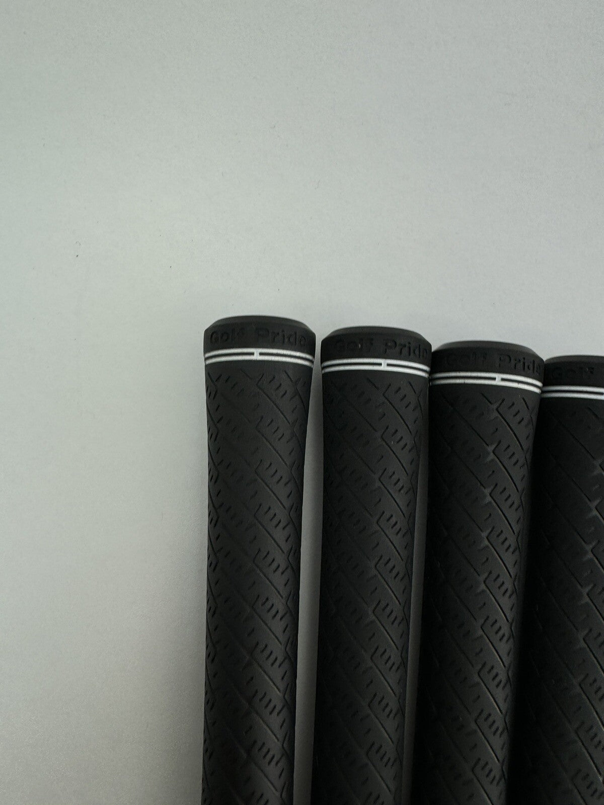 Golf Pride Z-Grip Golf Grips (5) Callaway /Standard /Black /White /Pulled /342005
