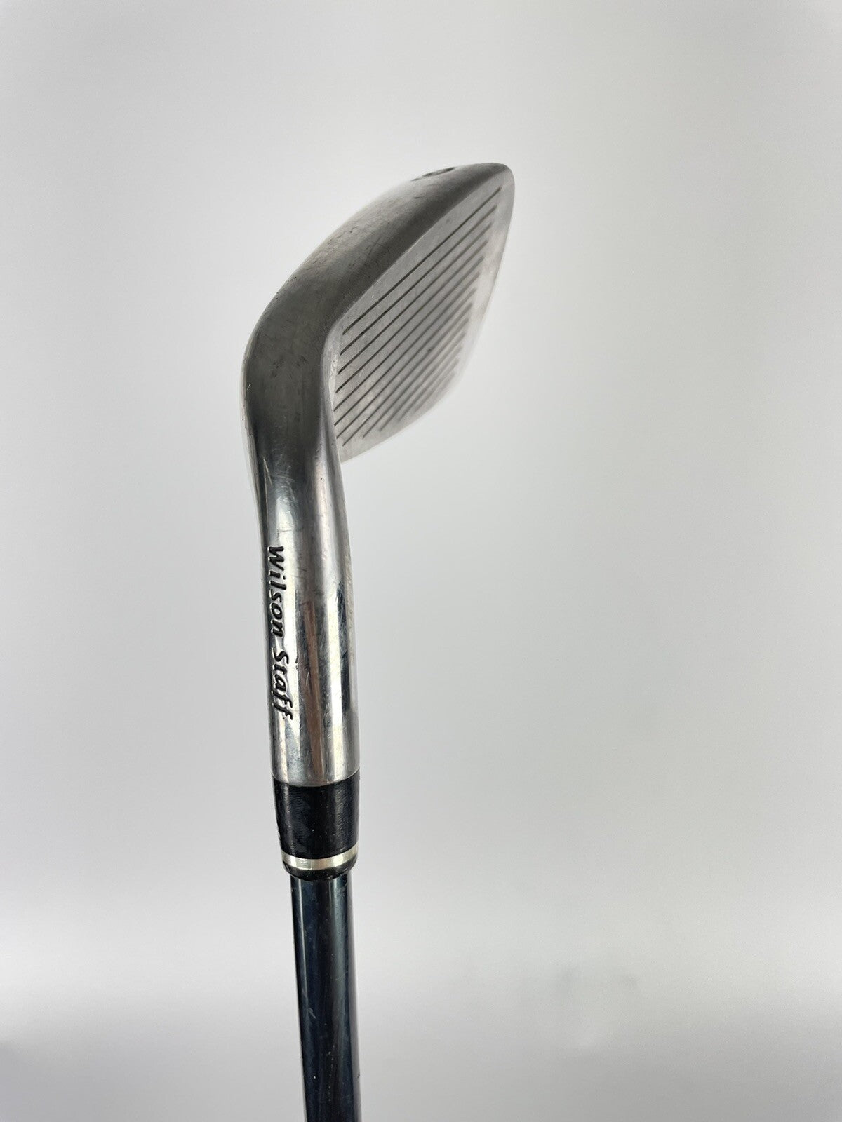 Wilson Staff Di6 6 Iron Ust Regular Graphite /New Grip /08904