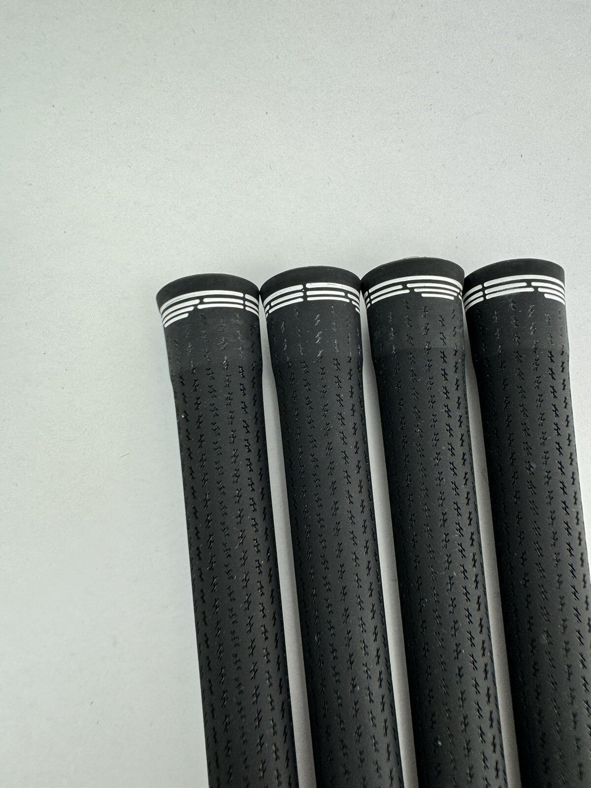 Lamkin Golf Grips (4) Cobra Connect Compatible/Mens Standard /Black /New /247953