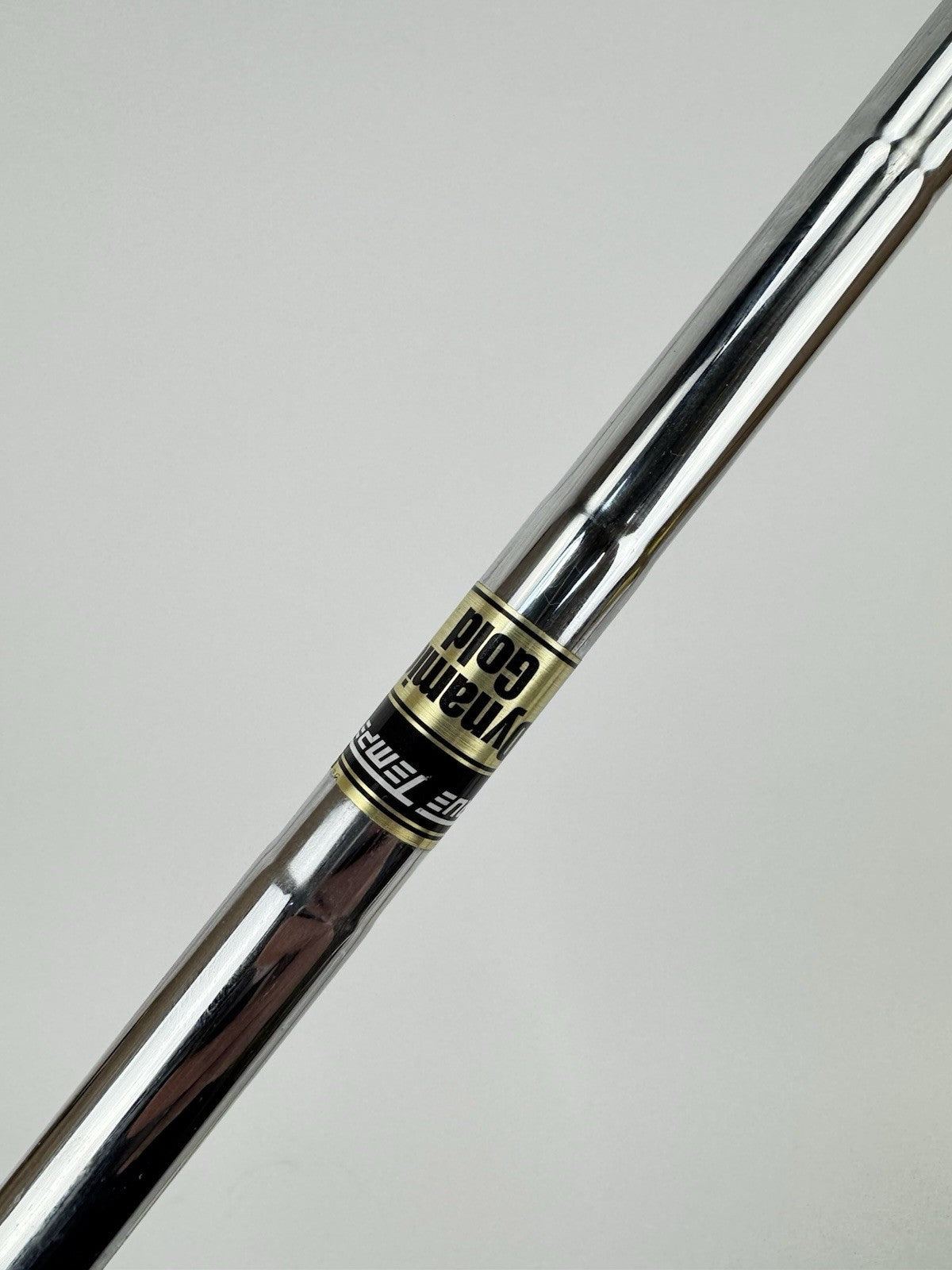 Dynamic Gold S300 Iron Shaft Stiff Flex Steel 35.25” /0.370 Parallel /331320