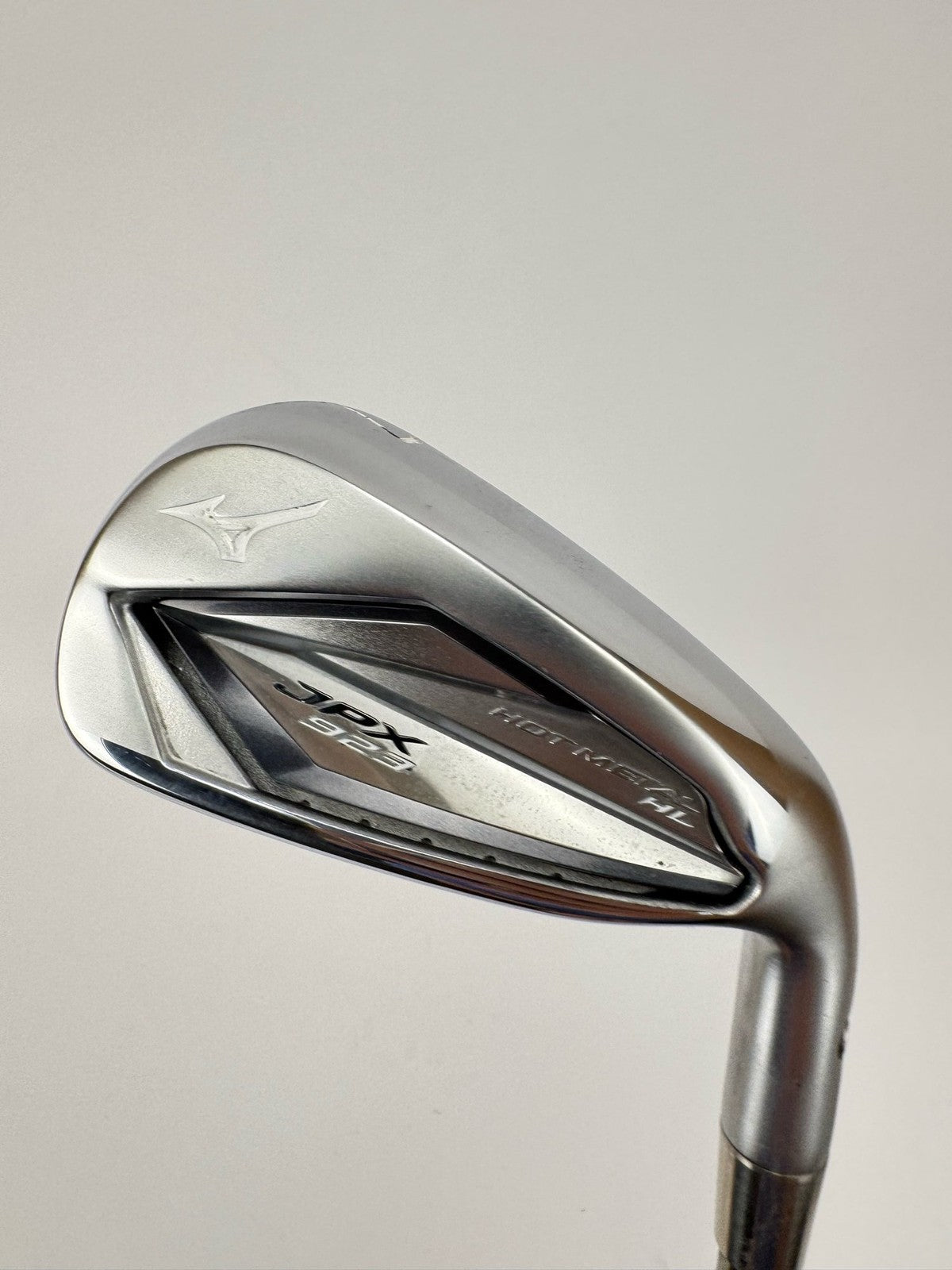 Mizuno JPX923 7 Iron UST Mamiya Recoil Ladies Flex Graphite /Right Handed/366621