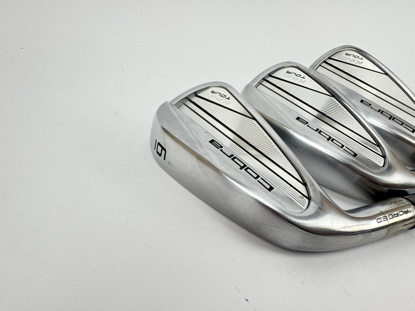 Cobra King Tour Irons 6,8+PW Left Handed Project X Rifle 6.0 Stiff Steel /325701