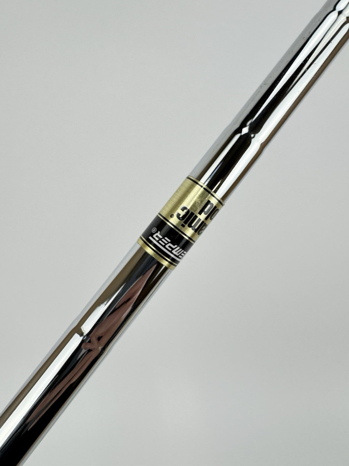 Dynamic Gold X100 Iron Shaft X Flex Steel 35.25” /0.370 Parallel /327092