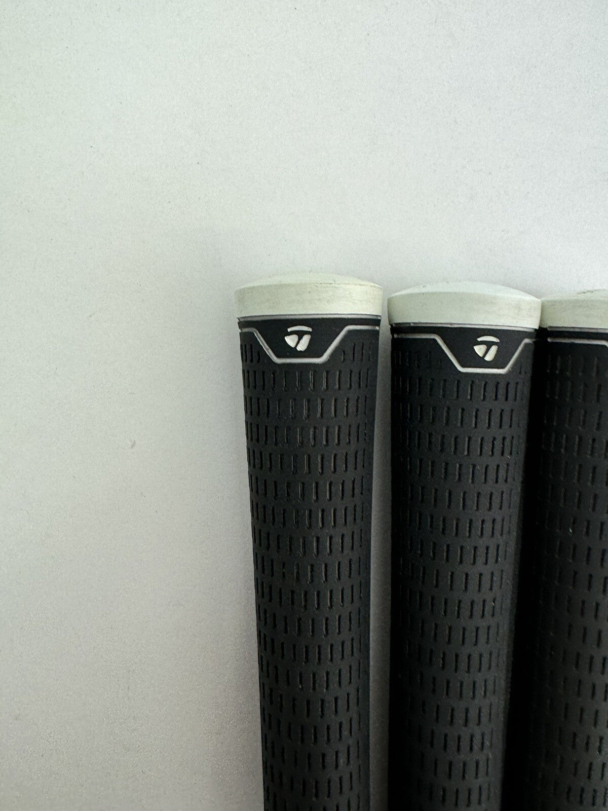 Taylormade Lamkin Golf Grips (3) Standard Mens /Black /Pulled /301504