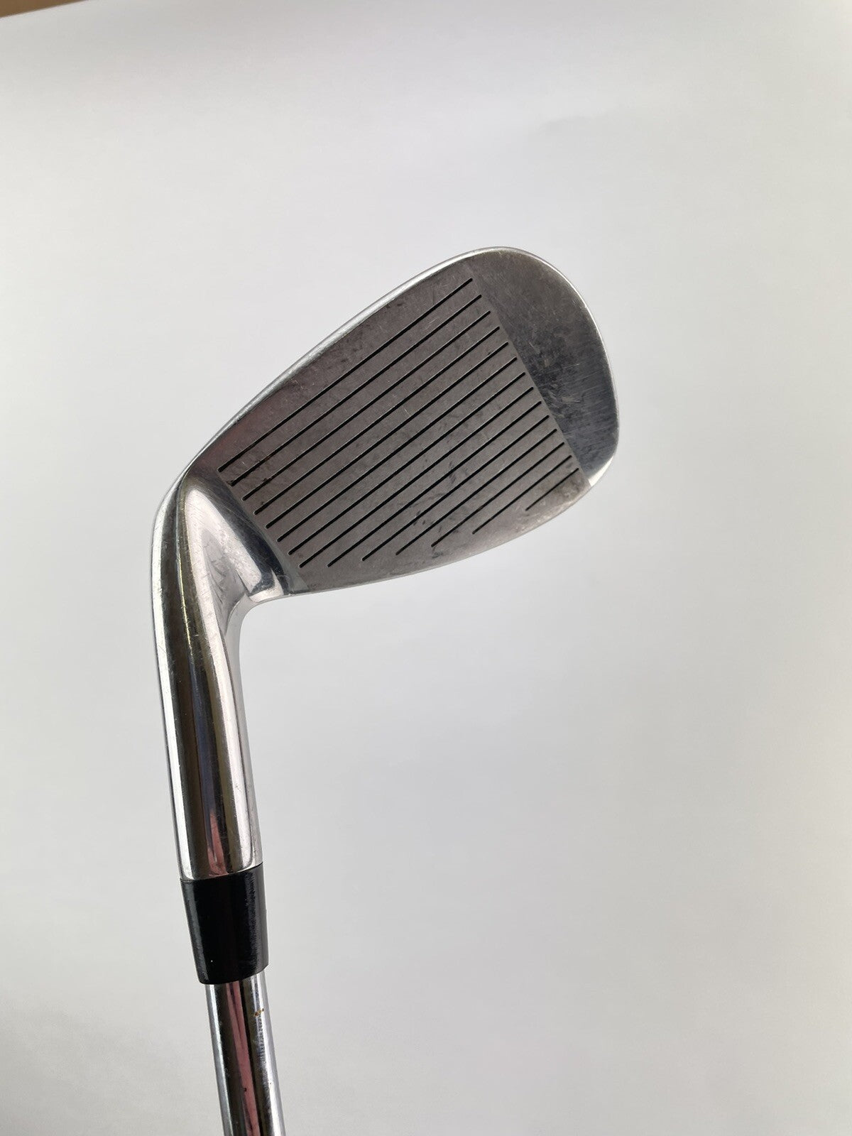Wilson Golf 8 Iron Vector Regular Flex Steel /Right Handed /New Grip /2118110