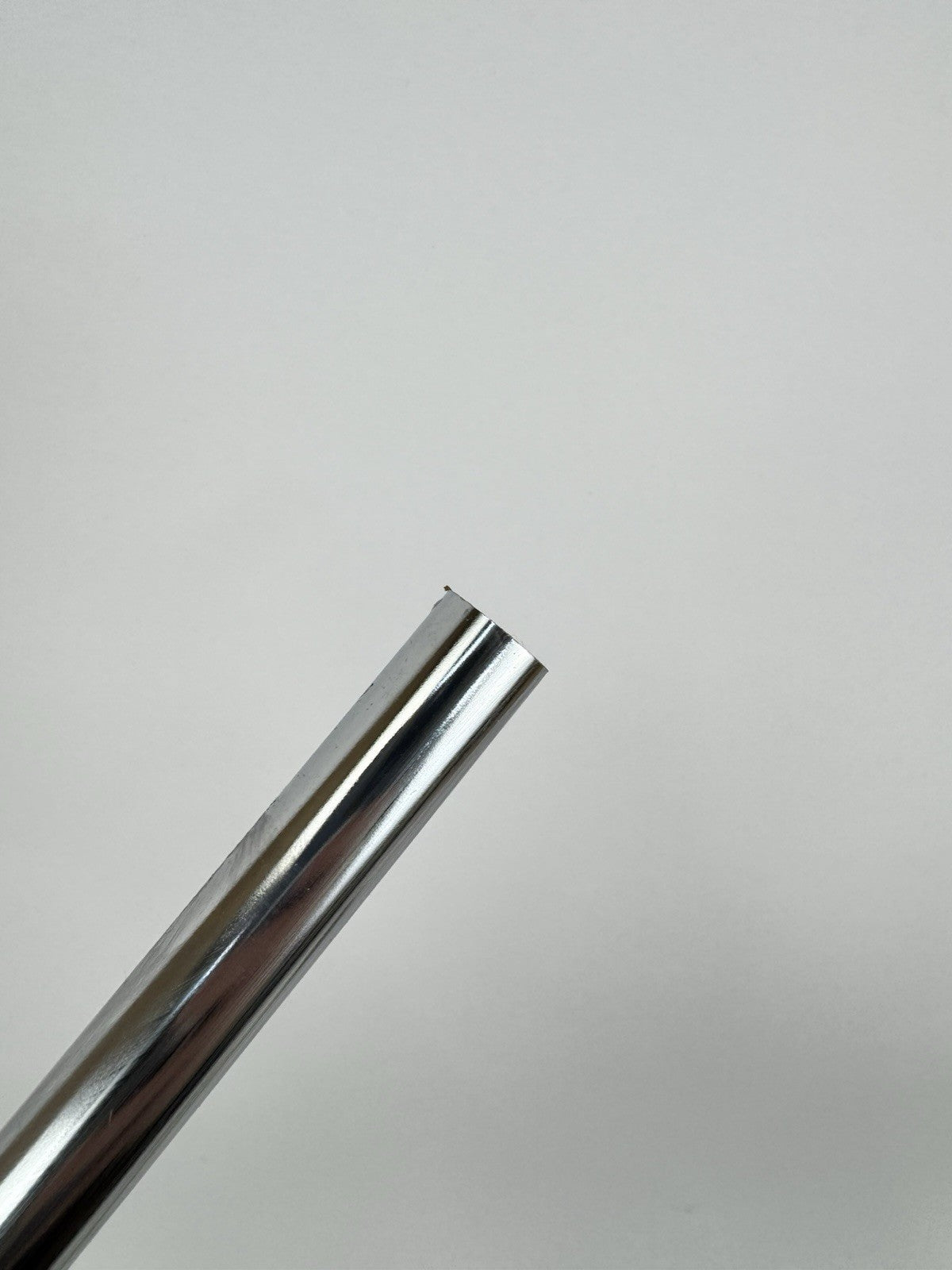 Dynamic Gold 105 Iron Shaft R300 Regular Flex Steel 35.25” /0.355 Tapered /326029