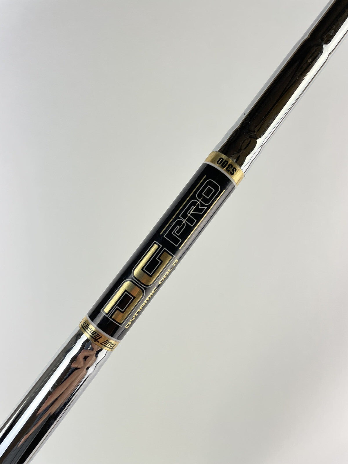 Dynamic Gold Pro Iron Shaft S300 Stiff Flex Steel 35.5" /0.355 Tapered /138720