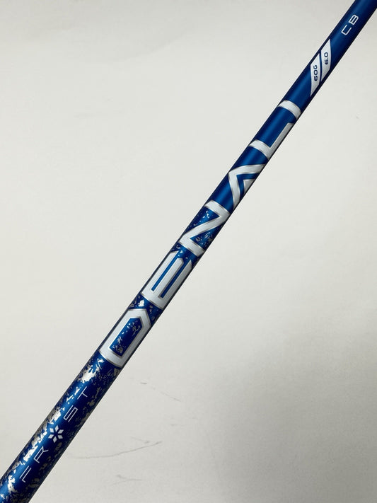 Titleist GT Driver Shaft Denali Frost Blue 6.0 Stiff Graphite 44.75”/Mid Grip0