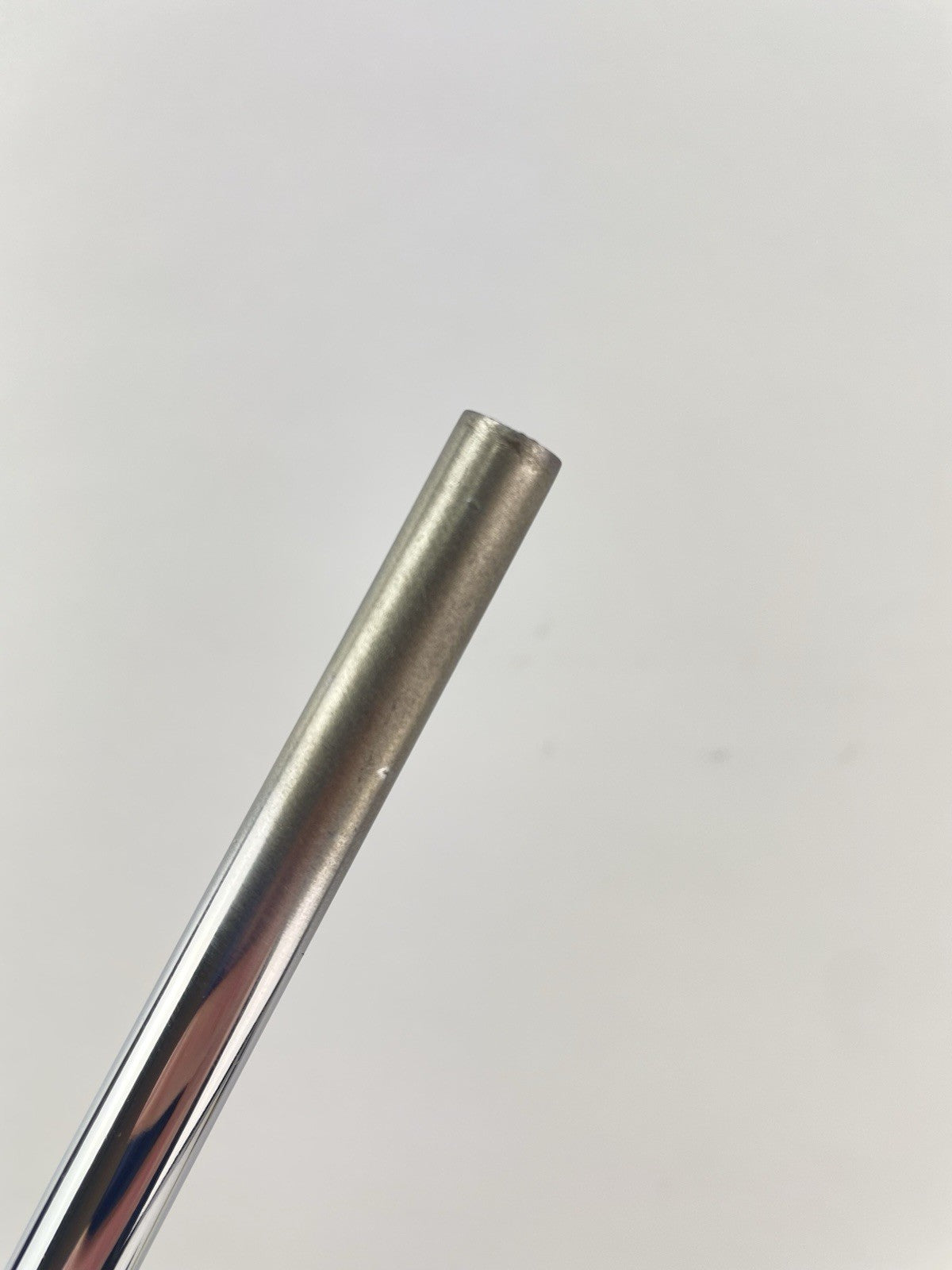 Dynamic Gold 120 Iron Shaft S300 Stiff Flex Steel 35 /0.355 Tapered /239186