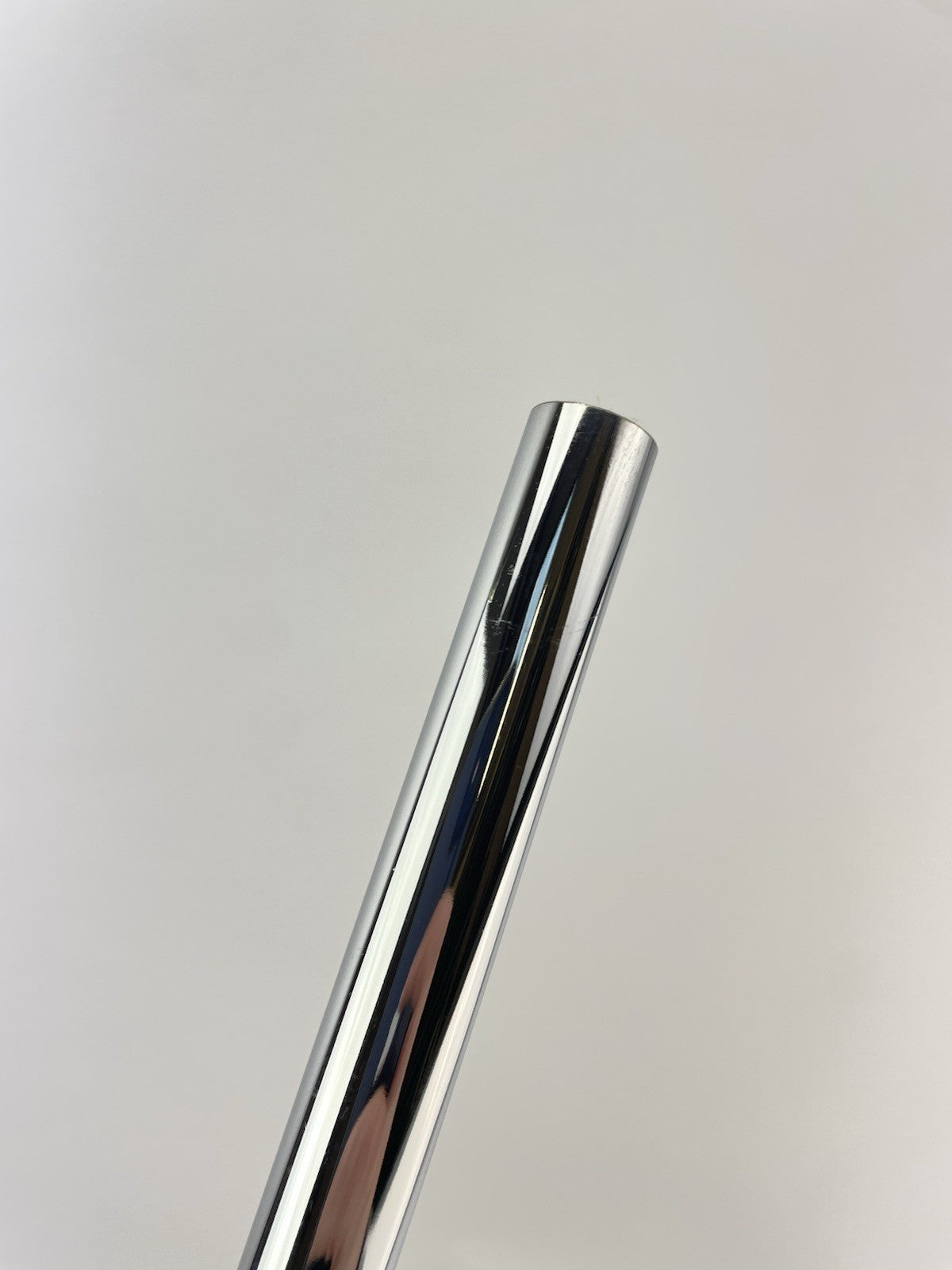 Dynamic Gold Mid 100 Iron Shaft Stiff Flex Steel 35.5” /0.355 Tapered /3002111