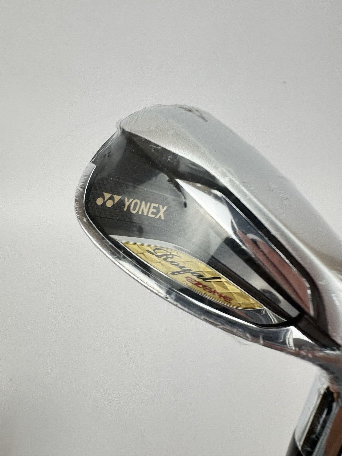 Yonex Royal Ezone Approach Wedge 43* Regular Flex Graphite /Right Handed /356532