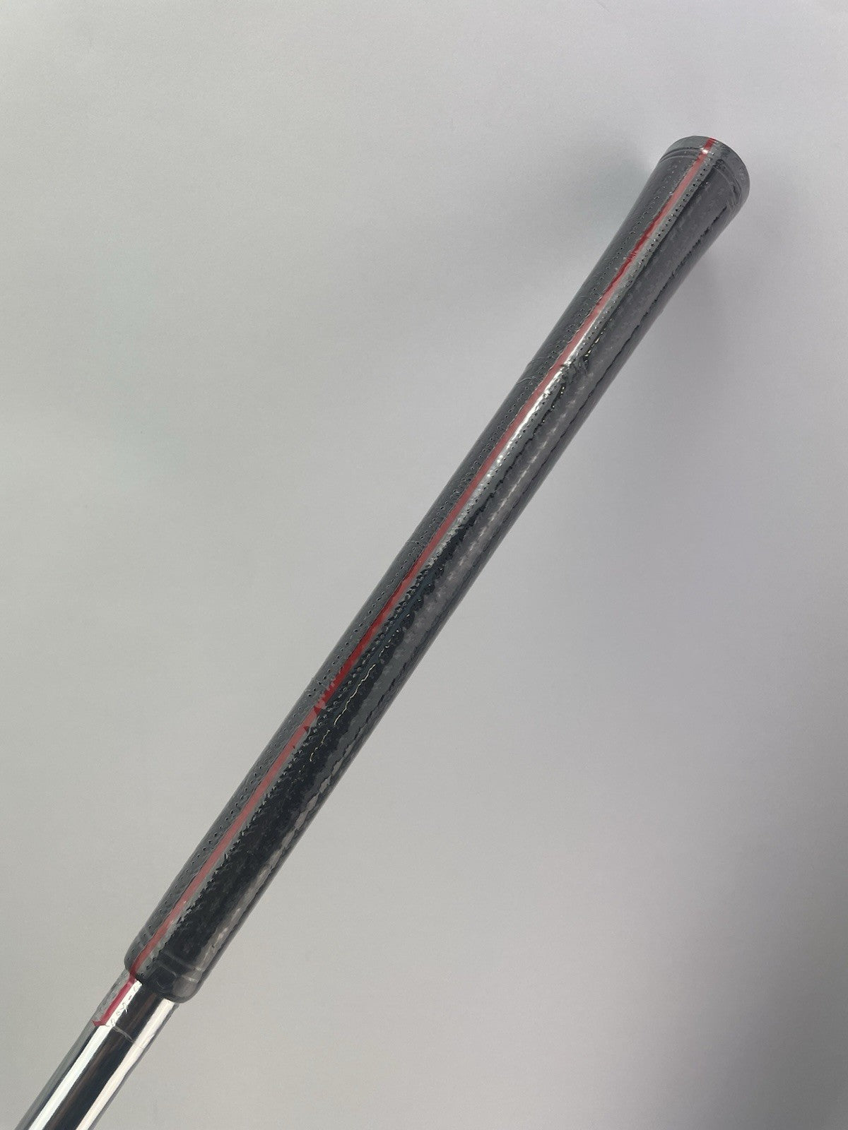 Dynamic Gold DST 98 Iron Shaft Regular Flex Steel 35.75 /0.355 /Lamkin /302548