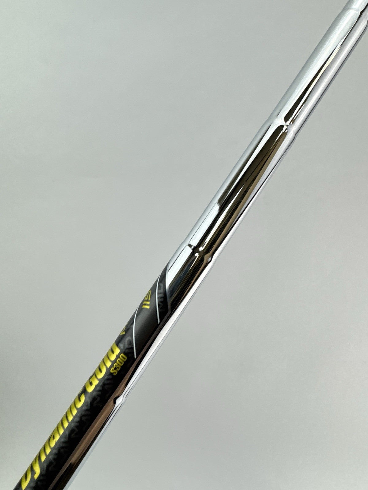 Dynamic Gold Mid 115 Iron Shaft S300 Stiff Flex Steel 35.25 /0.355 /282076
