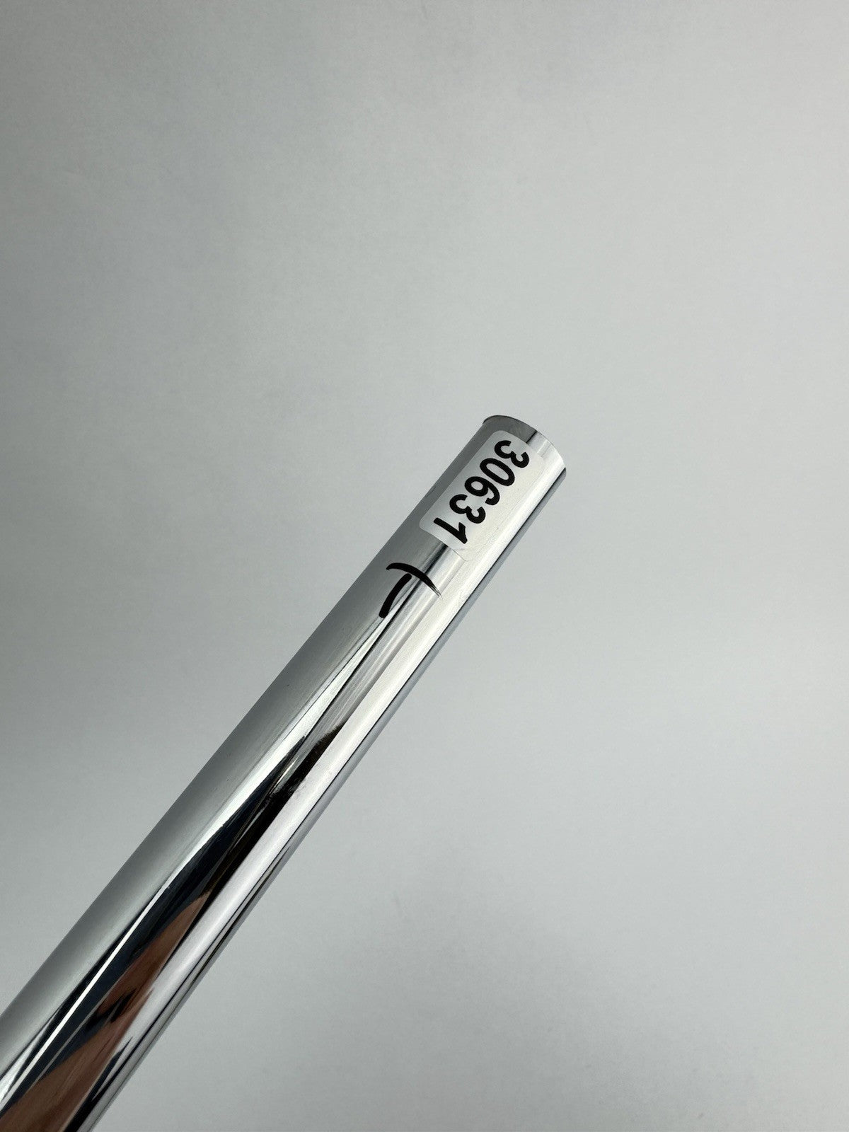 Dynamic Gold Mid 115 Iron Shaft Stiff Flex Steel 35.5” /0.355 Tapered /3063111