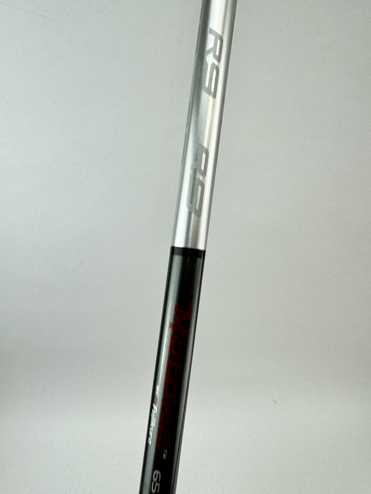 Taylormade R9 TP 6 Iron Regular Flex Graphite +1” /Right Handed /New Grip /1925711