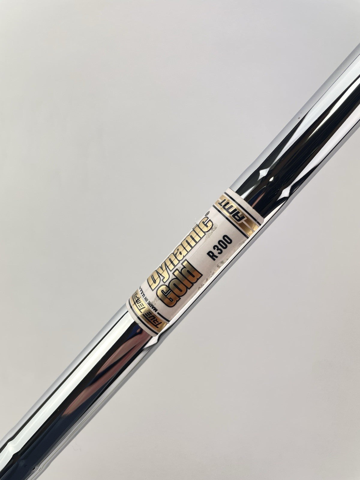 Dynamic Gold AMT Iron Shaft Regular Flex Steel 35 /0.355 Tapered /239131