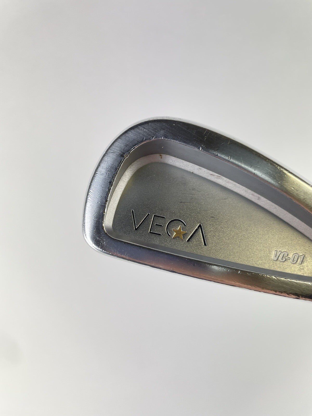 Vega VC-01 6 Iron Forged In Japan Vizard 43 Regular Graphite /New Grip /137711