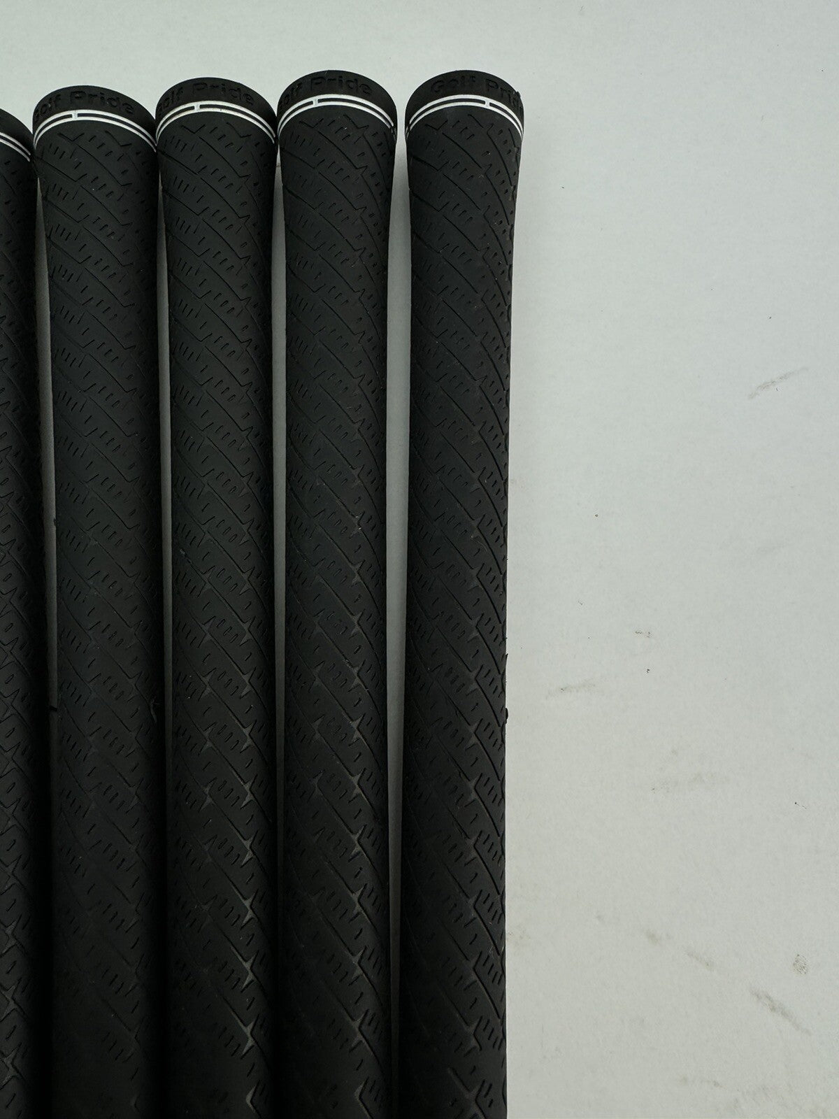 Golf Pride Z-Grip Golf Grips (5) Callaway /Standard /Black /White /Pulled /342003