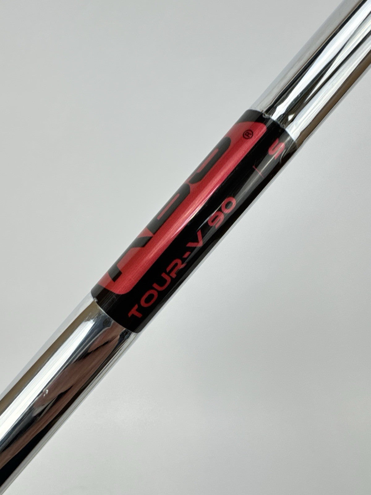 KBS Tour-V 90 Iron Shaft Stiff Flex Steel 35” /0.370 Parallel /338373