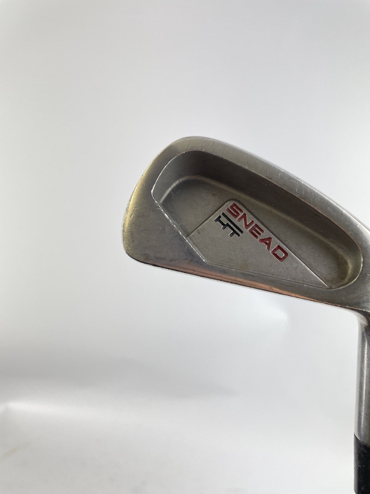 Wilson Snead HT 4 Iron Regular Flex Steel/ Right Handed/ New Grip/ 30201