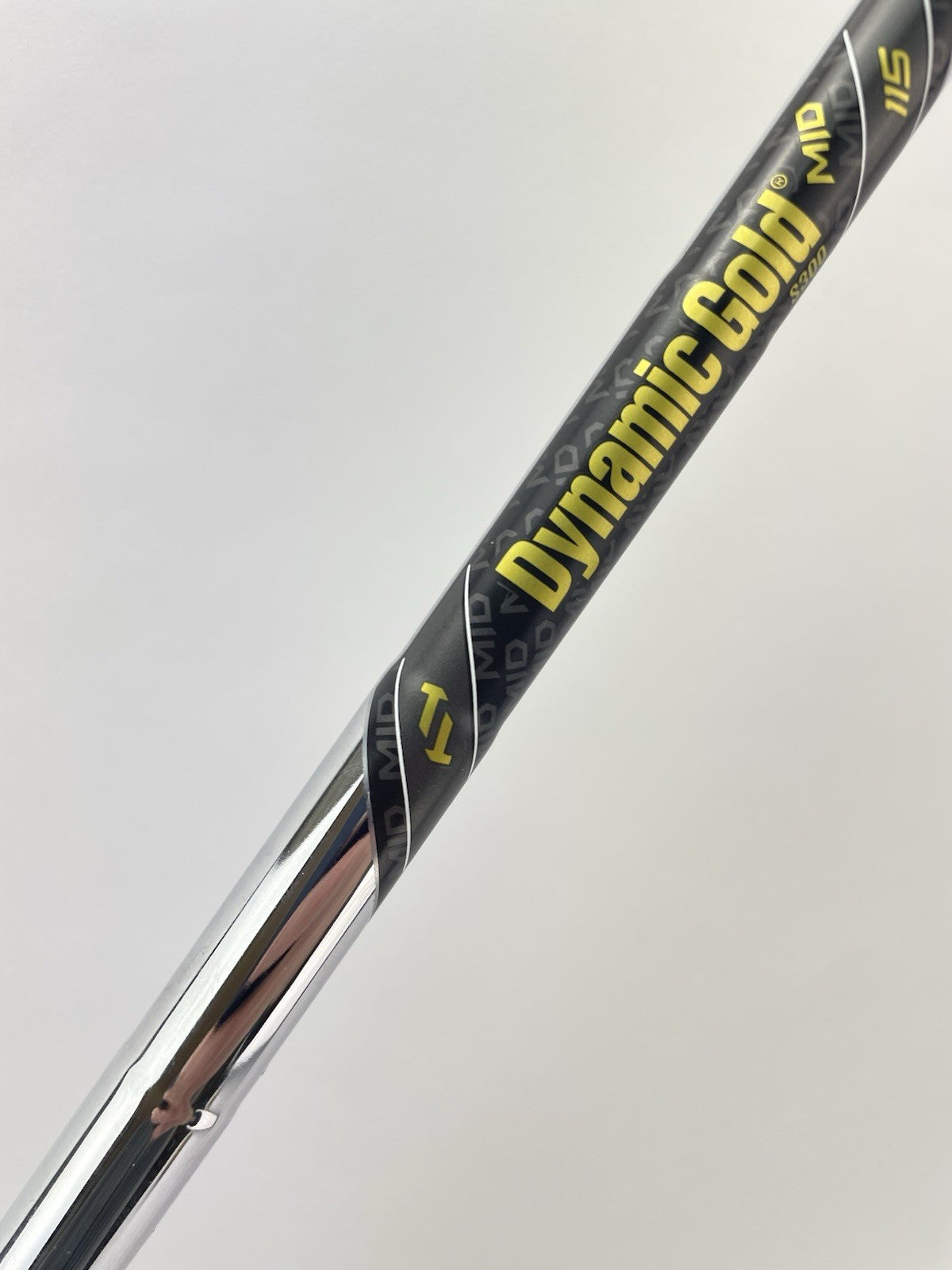 Dynamic Gold Mid 115 Iron Shaft Stiff Flex Steel 36” /0.355 Tapered /272851