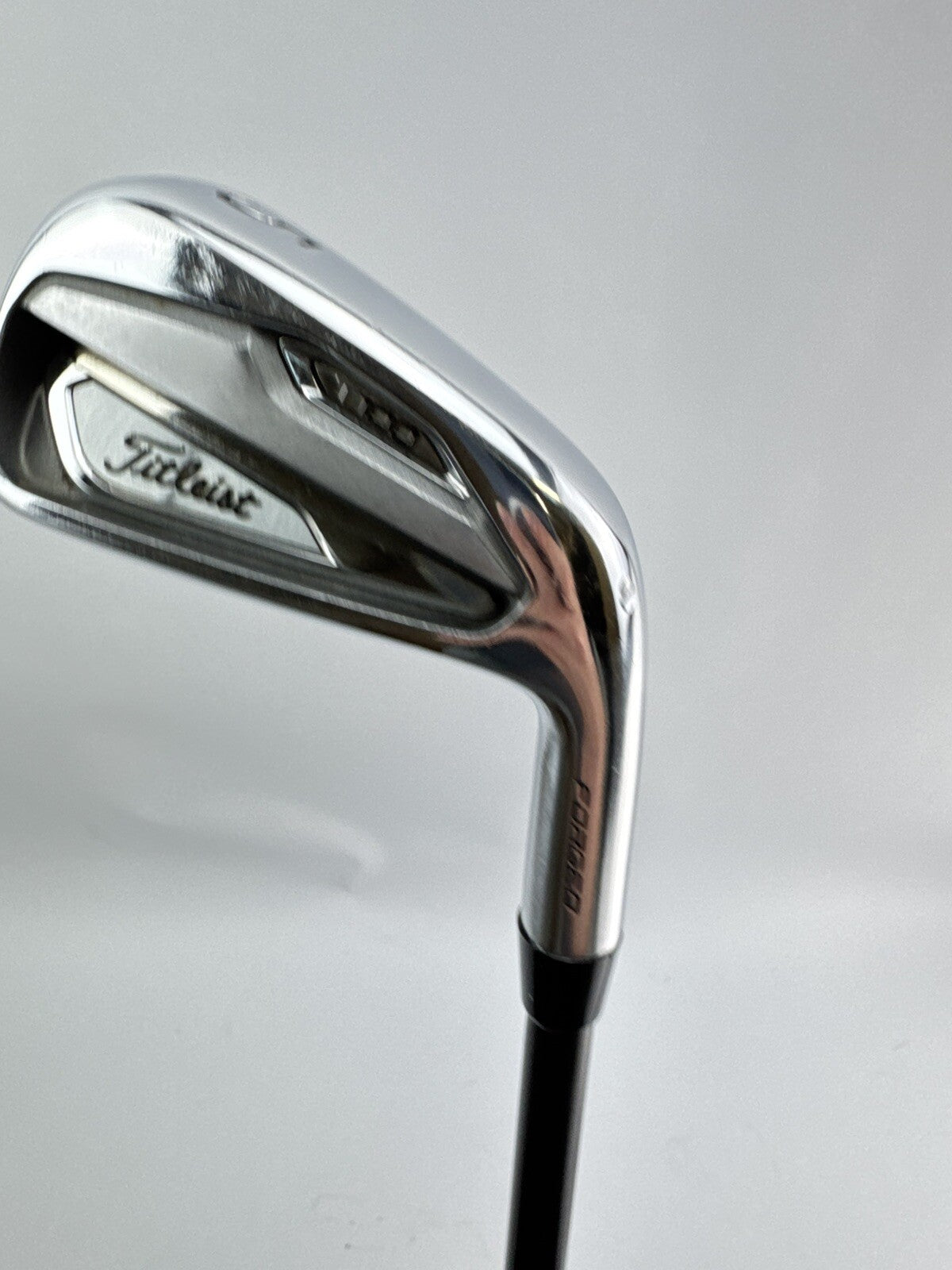 Titleist T100 5 Iron Forged Elevate Tour Black Regular Steel /Right Handed/216493