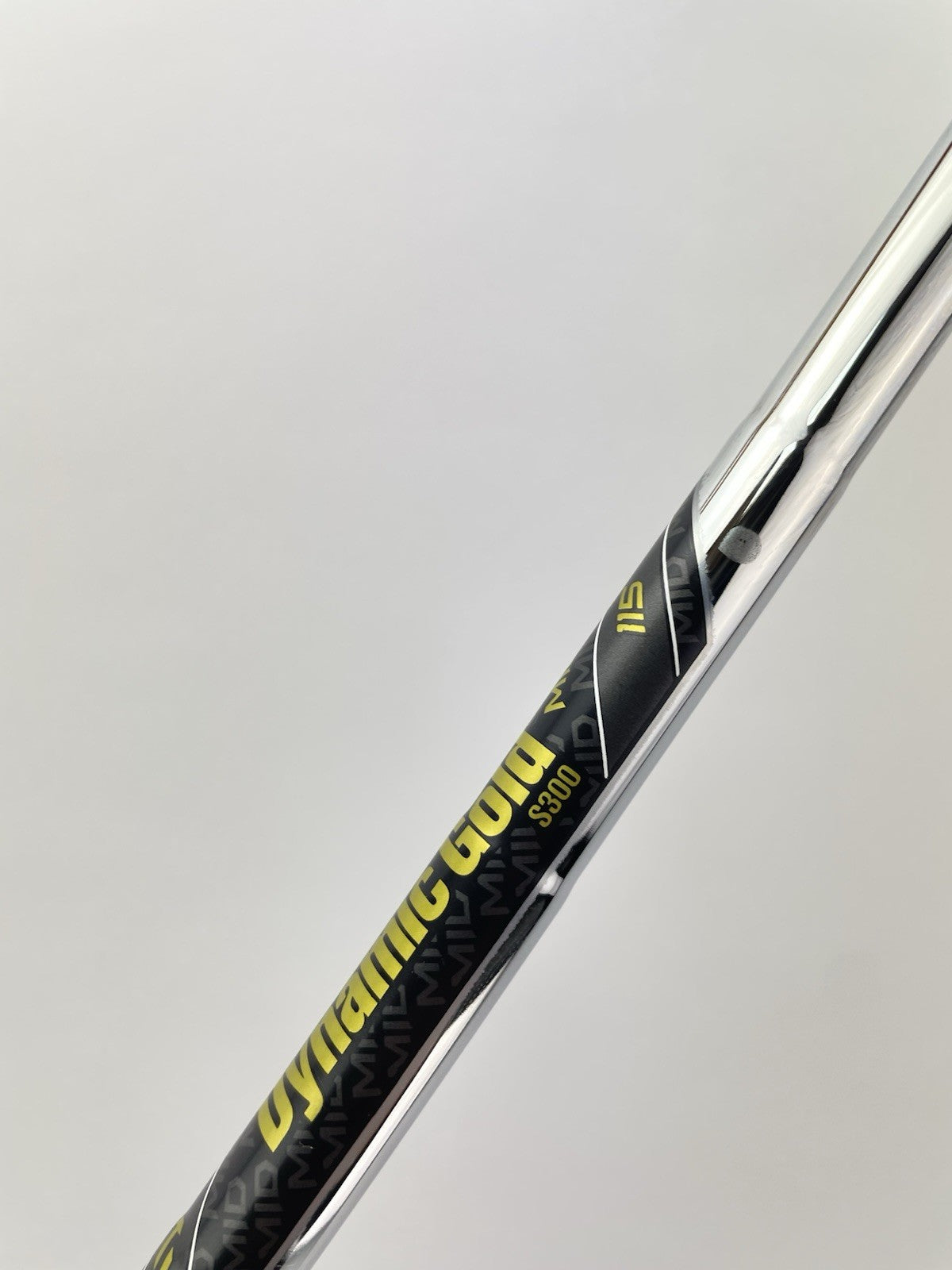 Dynamic Gold Mid 115 Iron Shaft Stiff Flex Steel 36” /0.355 Tapered /272857